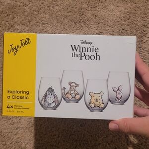 JoyJolt Winnie the Pooh Stemless Glasses Set
